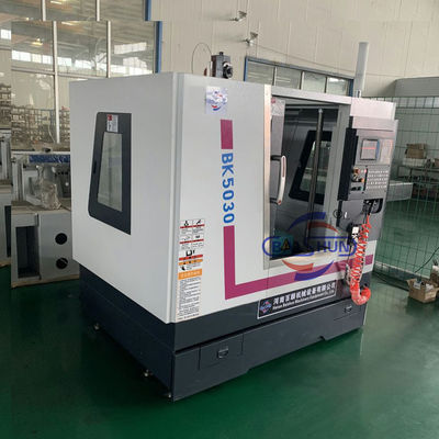 Sleutelweg CNC Verticale Slotmachine Automatische BK5040 BK5050 Slotmachine